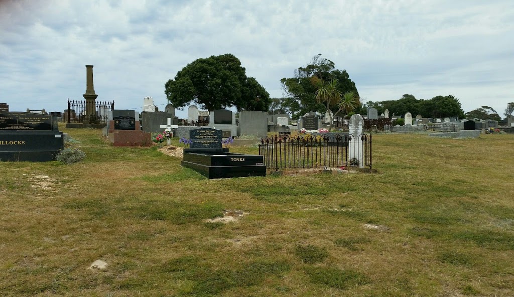 Queenscliff Cemetery Pt. Lonsdale | 159 Point Lonsdale Rd, Point Lonsdale VIC 3225, Australia | Phone: 52493939