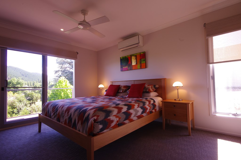 Cadence at Bright | lodging | 6 Blue Wren Cl, Bright VIC 3741, Australia | 0411556748 OR +61 411 556 748