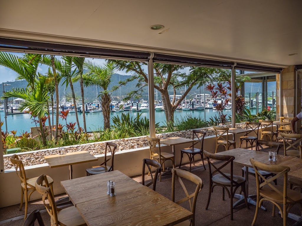 La Marina Italian Restaurant & Bar | 1/33 Port Dr, Airlie Beach QLD 4802, Australia | Phone: (07) 4948 0052