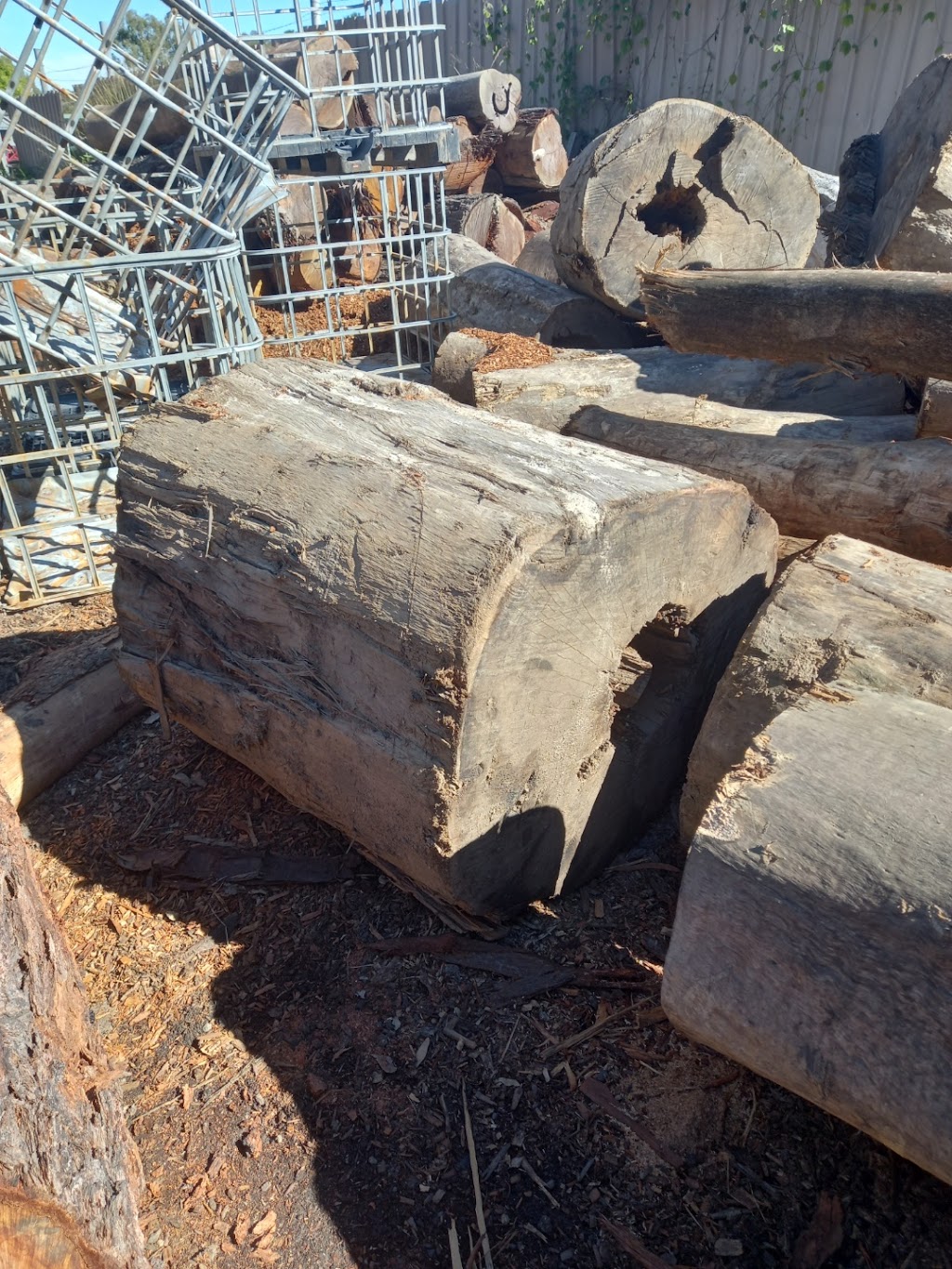 Creative firewood | general contractor | 5 Willow Rd, Willow Vale QLD 4209, Australia | 0449110335 OR +61 449 110 335