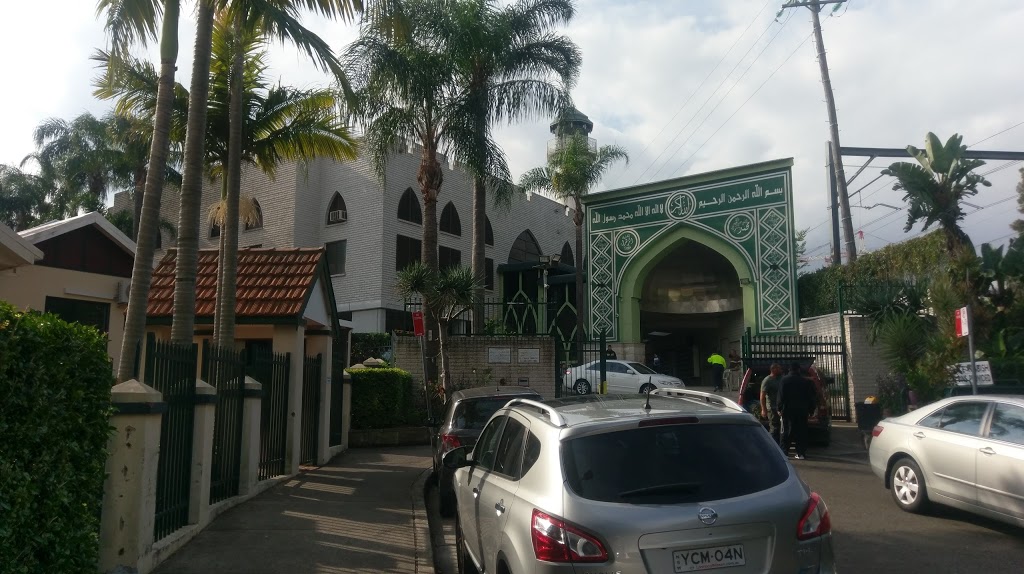 Masjid Fatima Al Zahra (AlZahra Mosque) | mosque | 1 Wollongong Rd, Arncliffe NSW 2205, Australia | 0280218153 OR +61 2 8021 8153