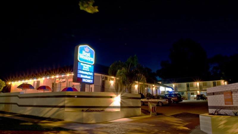 Best Western Motel Farrington | 71-73 Capper St, Tumut NSW 2720, Australia | Phone: (02) 6947 1088