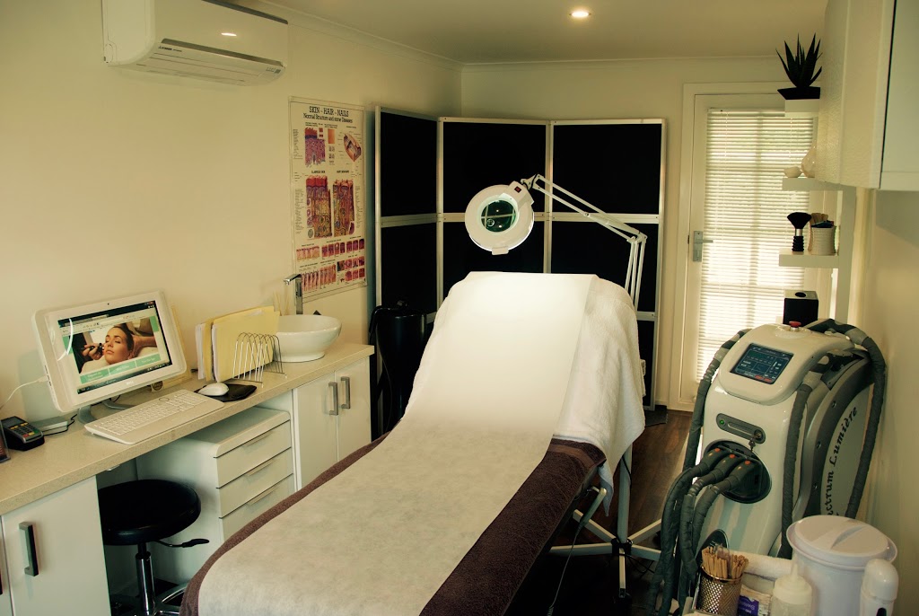 Creme Laser & Skin Clinic | hair care | 43 Dona Dr, Hoppers Crossing VIC 3029, Australia | 0408964696 OR +61 408 964 696