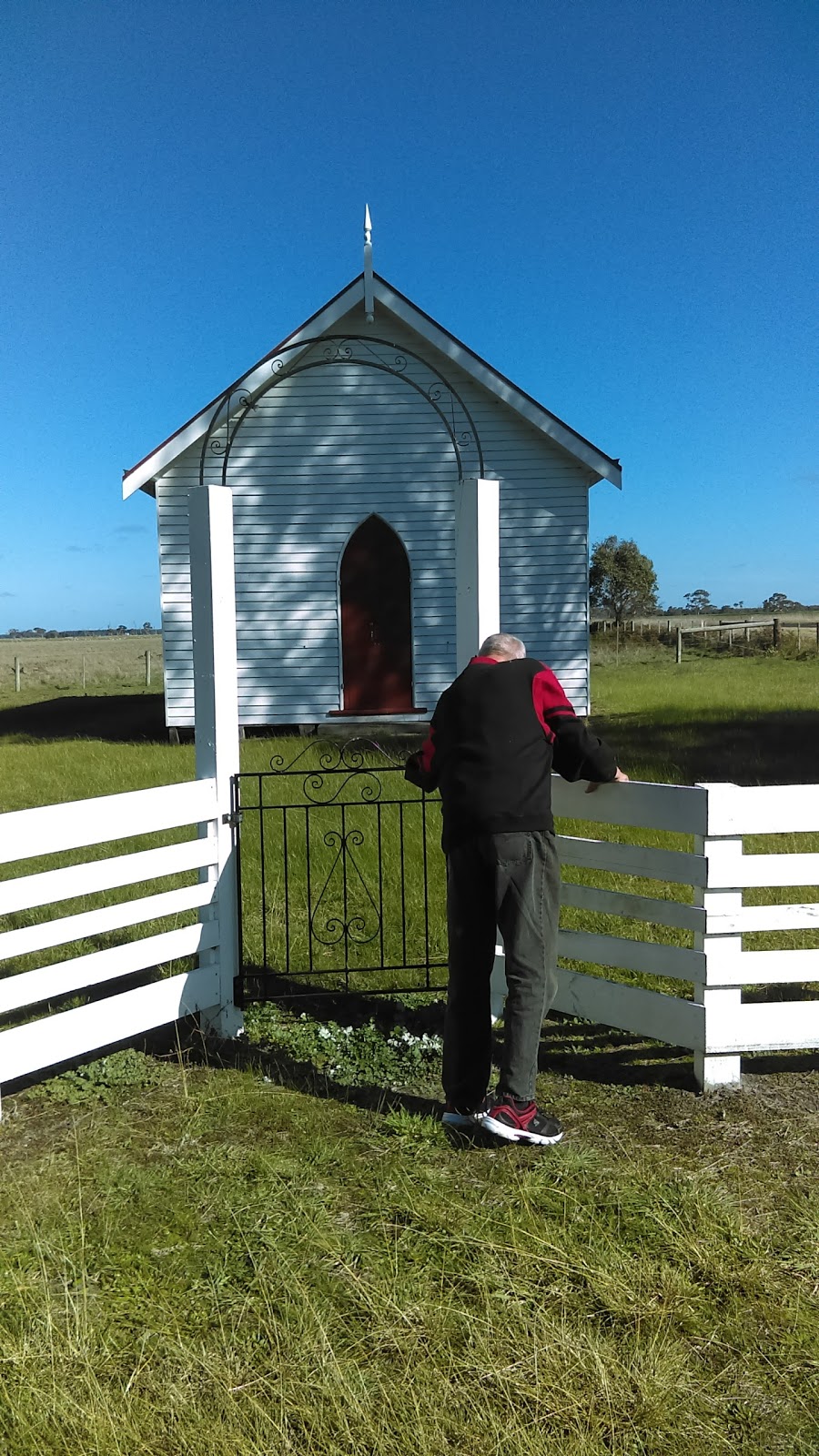 Wilderness Presbyterian Church | 3483 Glenelg Hwy, Strathdownie VIC 3312, Australia