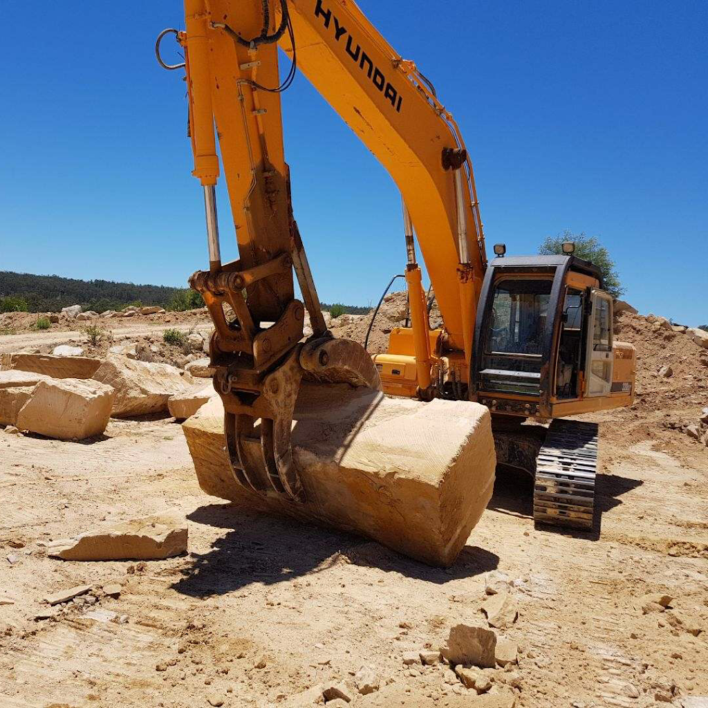 Warwick Sandstone | 161 Evans Rd, Toolburra QLD 4370, Australia | Phone: 0427 721 343