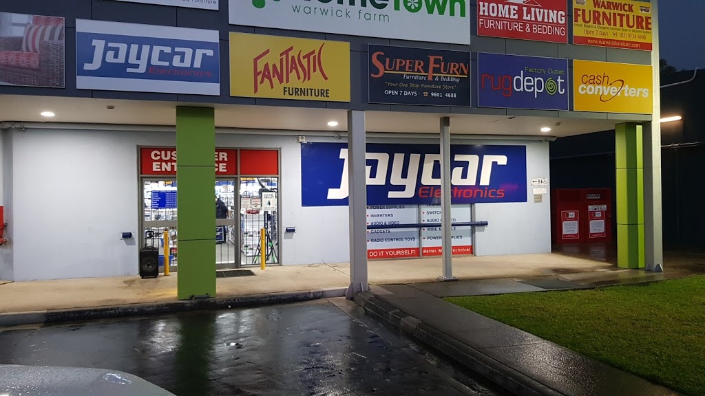 Jaycar Electronics | home goods store | 26/27 1 Sappho Rd, Warwick Farm NSW 2170, Australia | 0298213100 OR +61 2 9821 3100