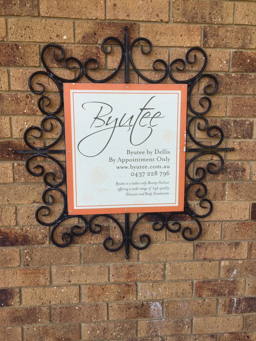 Byutee By Dellis | beauty salon | 42 Granada Parade, Alstonville NSW 2477, Australia | 0437228796 OR +61 437 228 796