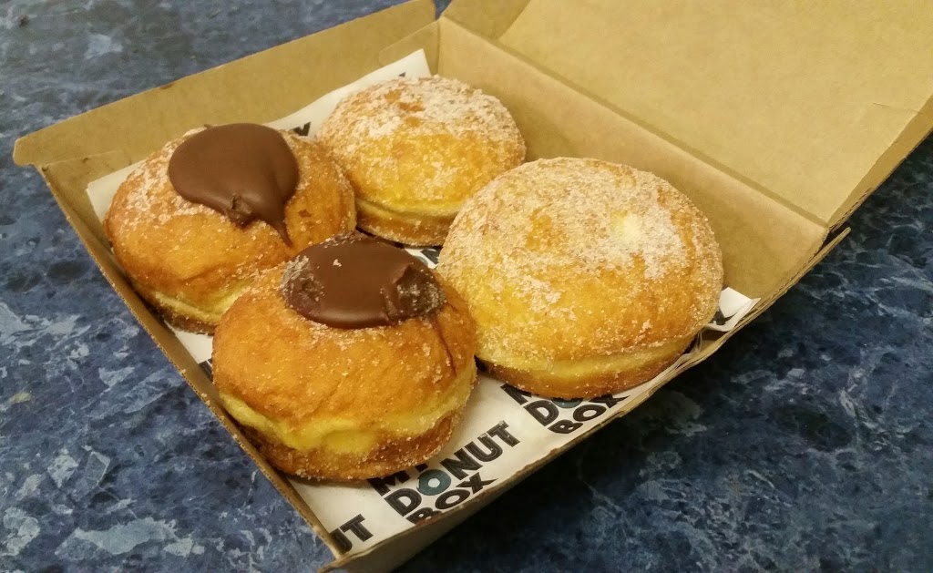 My Donut Box | 102 Ballandella Rd, Pendle Hill NSW 2145, Australia | Phone: 0417 777 113