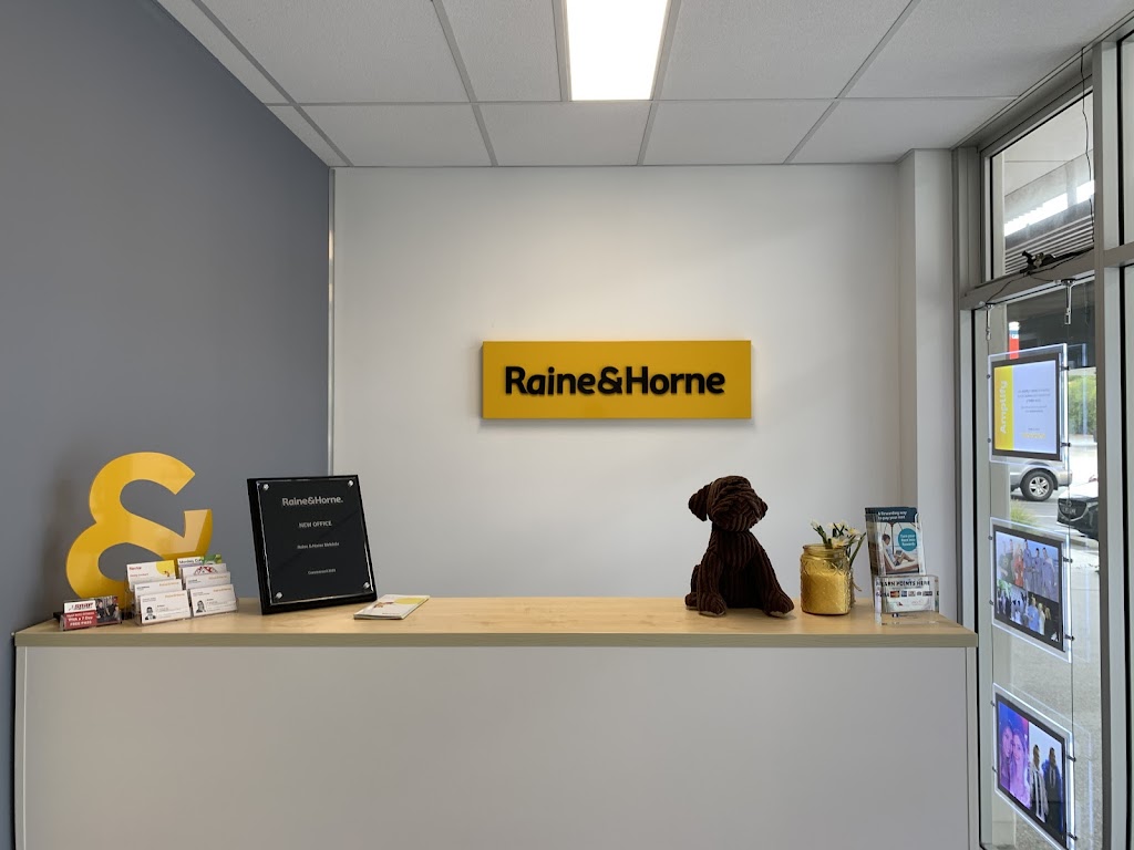 Dodds Realty Group - Ipswich | 11 William St, Blackstone QLD 4305, Australia | Phone: (07) 3485 0031