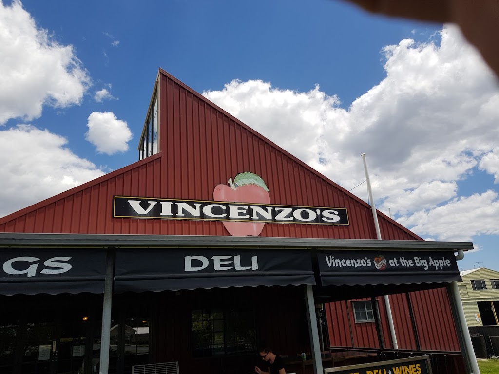 Vincenzos Cafe | New England Hwy &, Amiens Rd, Thulimbah QLD 4376, Australia | Phone: 0459 380 475
