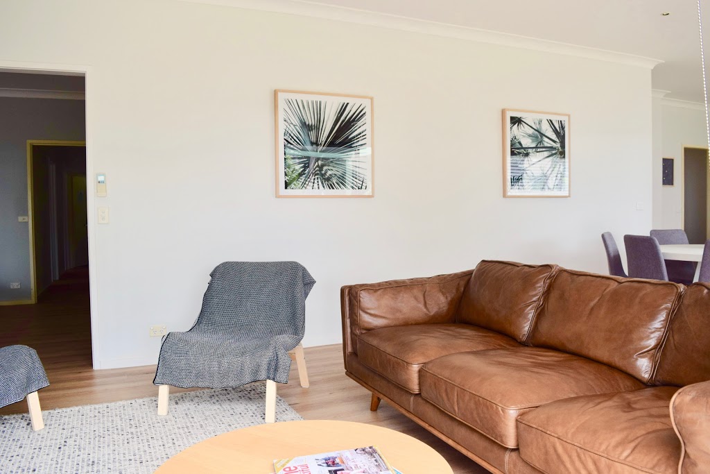 Lorne Stay Holiday Rental |  | 35 William St, Lorne VIC 3232, Australia | 0423937387 OR +61 423 937 387