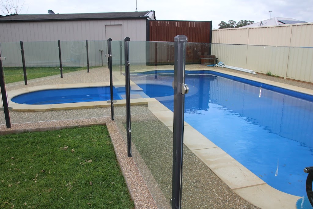 Fair Dinkum Fencing | 14 Freshwater Ct, Mildura VIC 3500, Australia | Phone: 0409 254 581