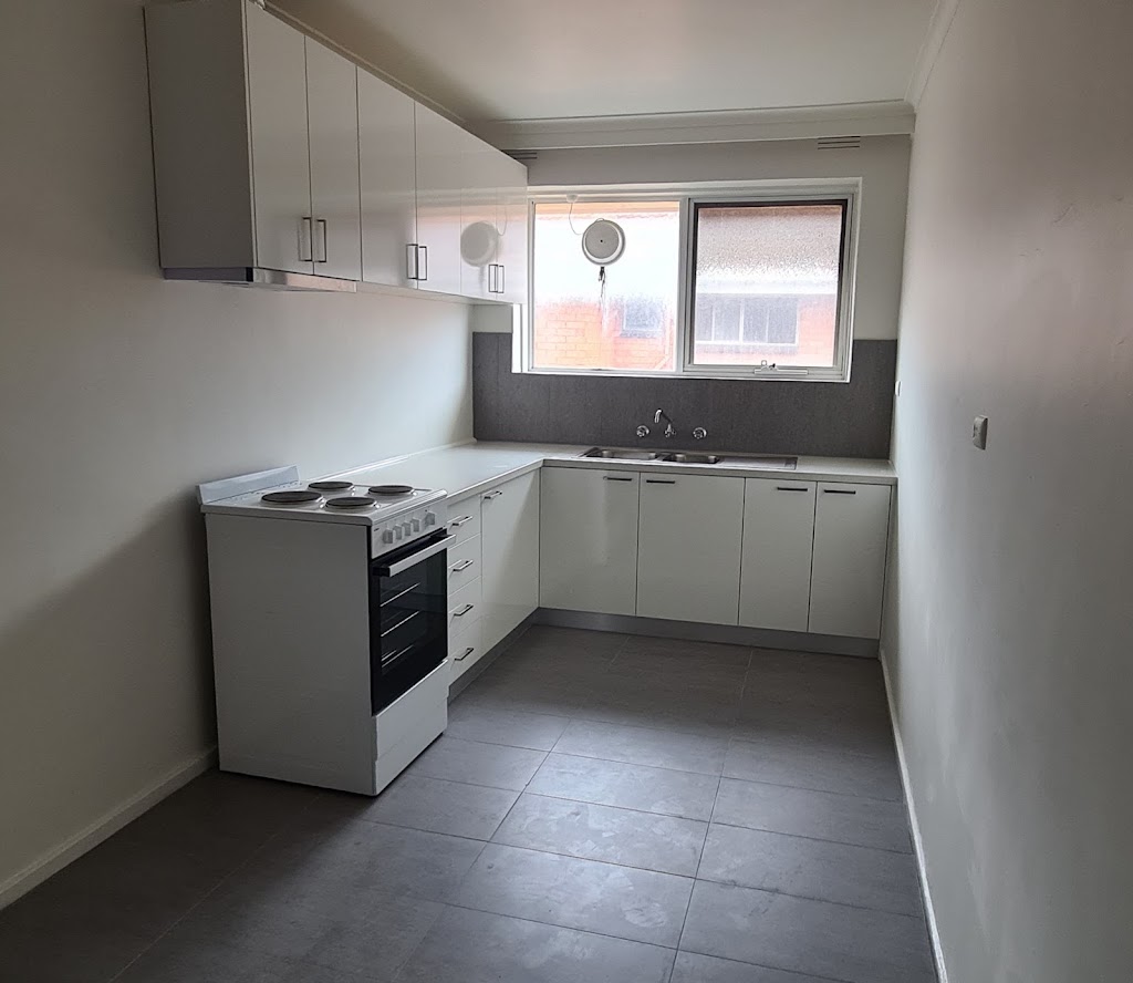 HT Kitchen Cabinets | 2A Boileau St, Keysborough VIC 3173, Australia | Phone: 0434 092 452