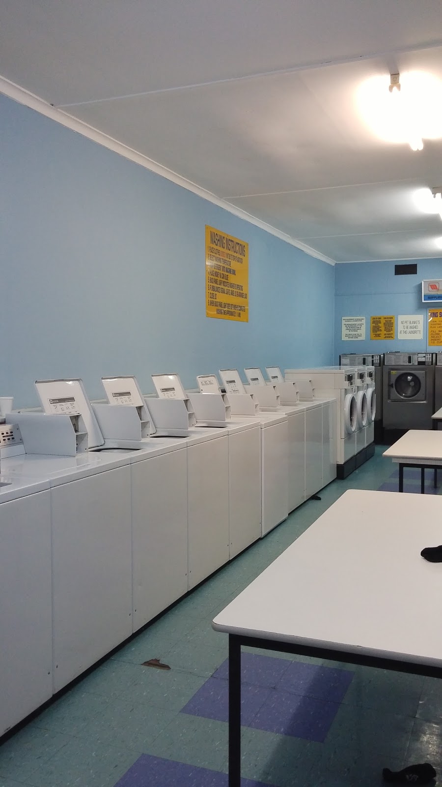 Clayton Supa Wash Coin Laundrette | laundry | 1298 Centre Rd, Clayton VIC 3168, Australia | 0468392523 OR +61 468 392 523