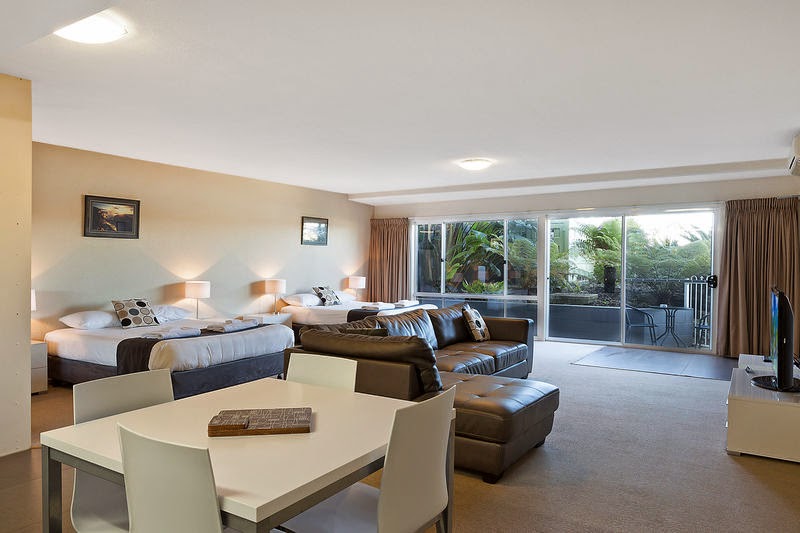 Albacore Apartments | Market St, Merimbula NSW 2548, Australia | Phone: (02) 6495 3187