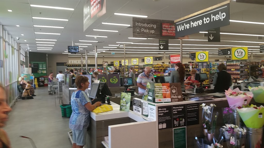 Woolworths Beerwah | supermarket | 5 Peachester Rd, Beerwah QLD 4519, Australia | 0753902850 OR +61 7 5390 2850