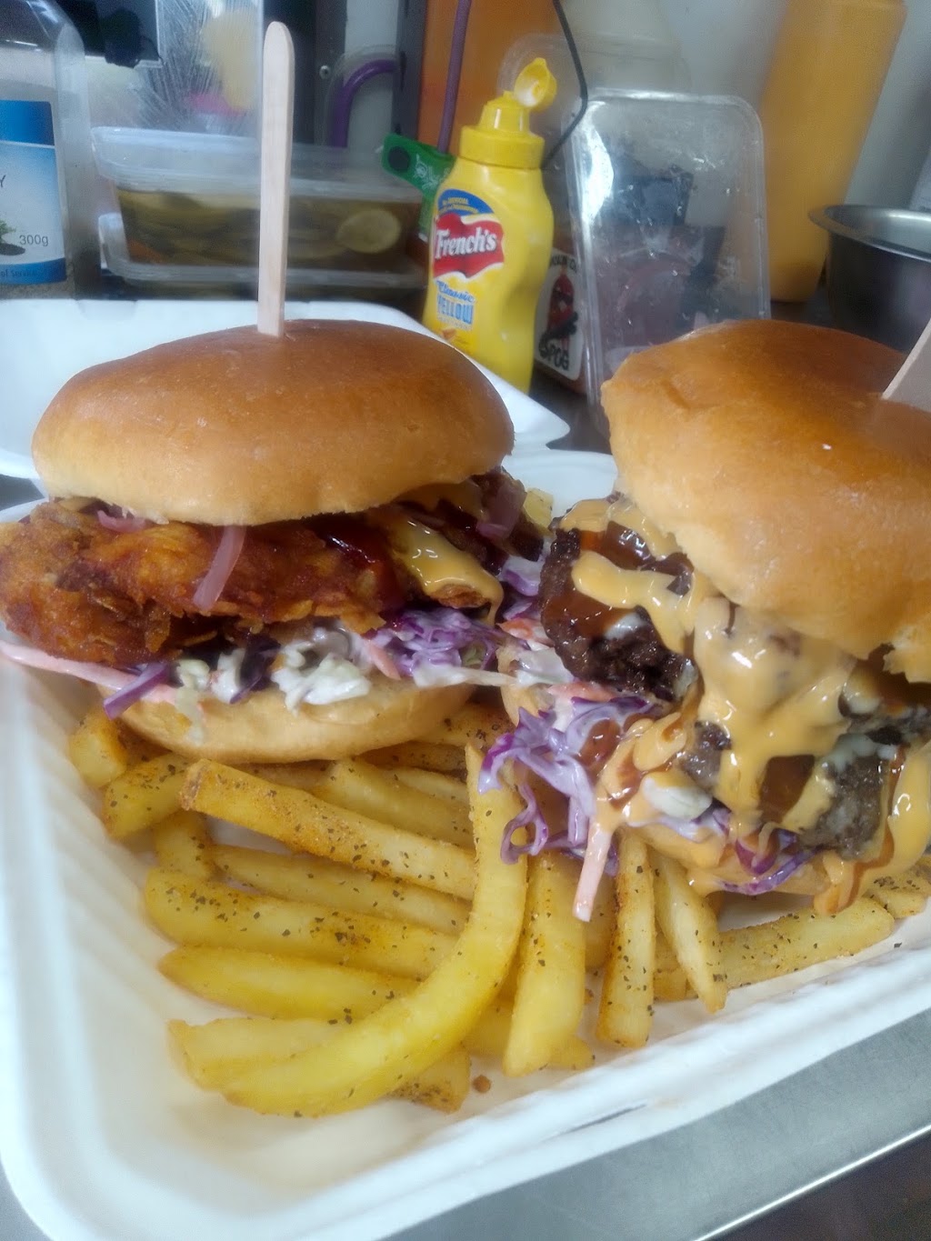Smokin’ Chicks BBQ | 35 Anderson Dr, Tarro NSW 2322, Australia | Phone: 0490 244 757