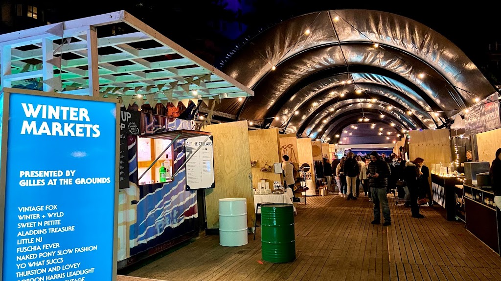 Roberta’s Italian Winter Diner | Glenelg Foreshore, Adelaide AU-SA 5000, Australia | Phone: 0421 796 281