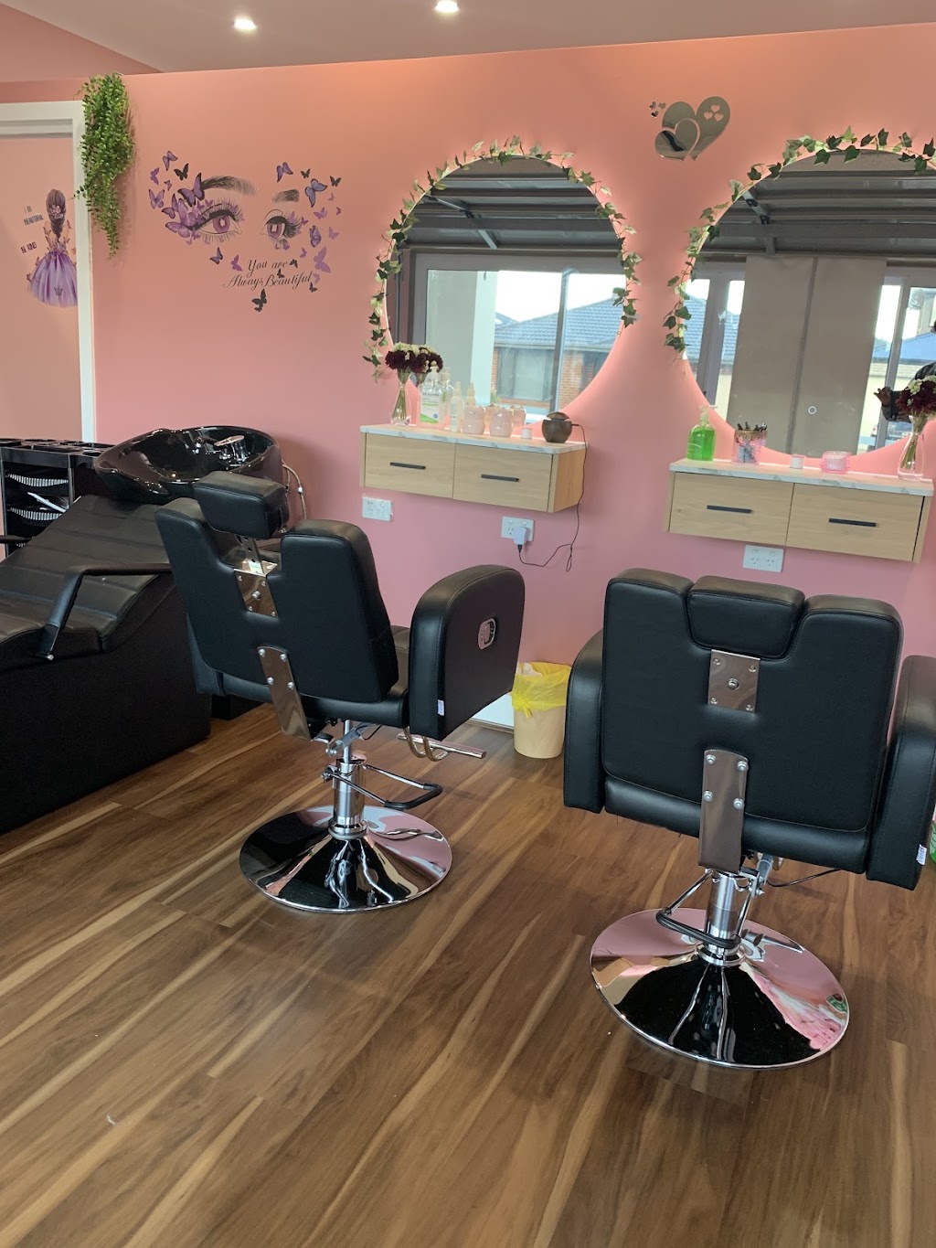 One Touch Beauty Bar | 6 Falkor Rd, Officer VIC 3809, Australia | Phone: 0404 295 053