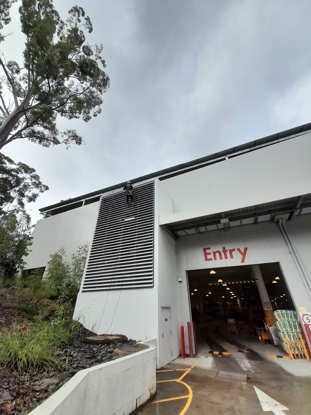 Xtreme Rope Access | 60 Ash Ave, Albion Park Rail NSW 2527, Australia | Phone: 0405 260 285