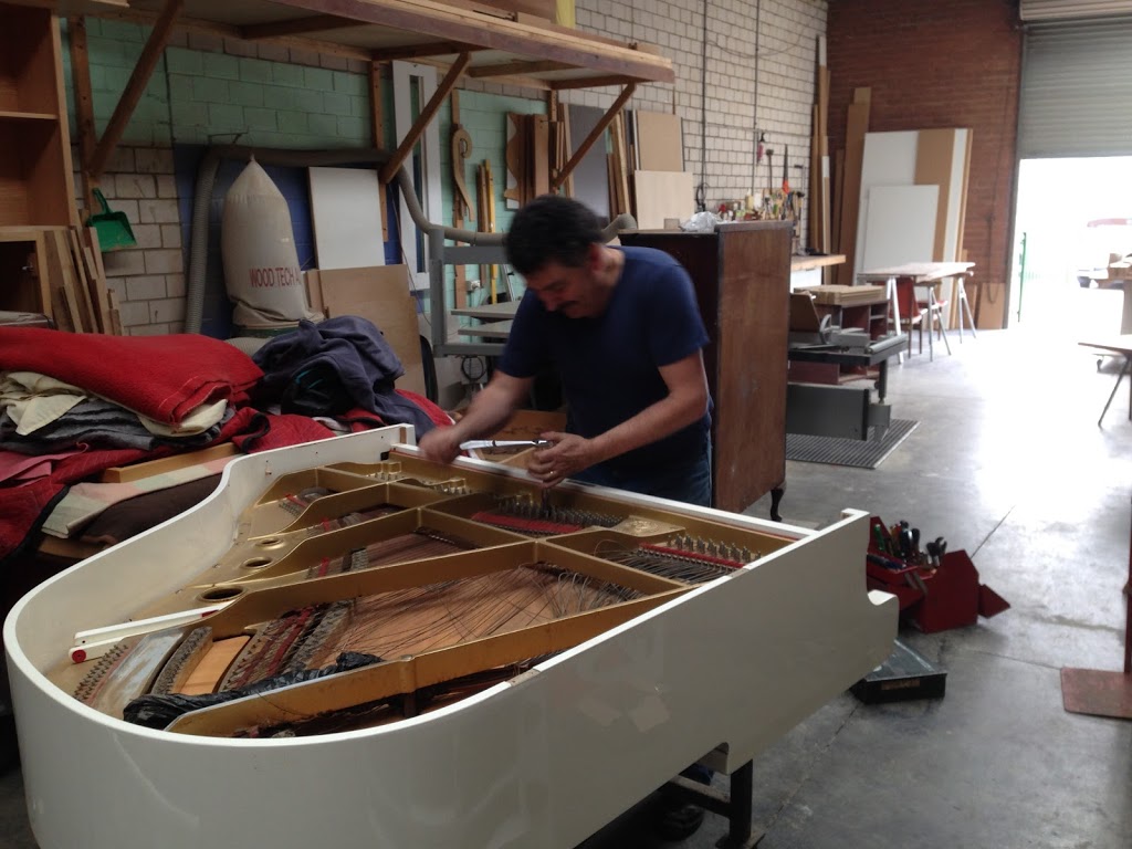 Emanuel Rey Mobile Piano Builder & Technician |  | 71 Singles Ridge Rd, Winmalee NSW 2777, Australia | 0405226360 OR +61 405 226 360