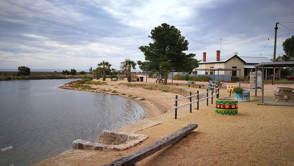 Port Wakefield Caravan Park | rv park | Wakefield St, Port Wakefield SA 5550, Australia | 0888671151 OR +61 8 8867 1151