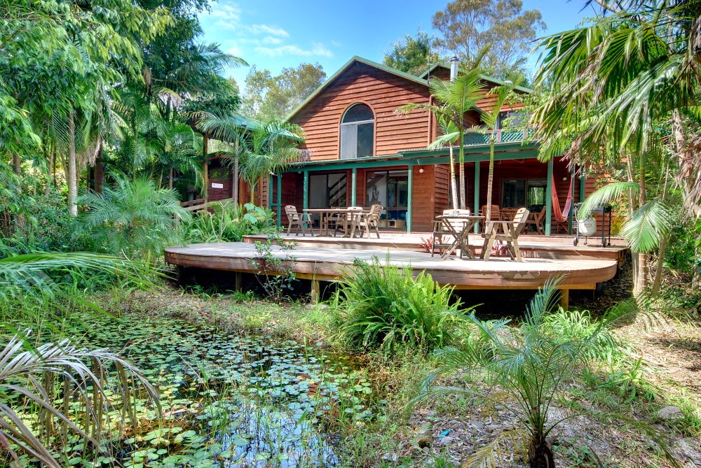 Planula : a retreat in Byron Bay | 50 Melaleuca Dr, Byron Bay NSW 2481, Australia | Phone: (02) 6680 9134