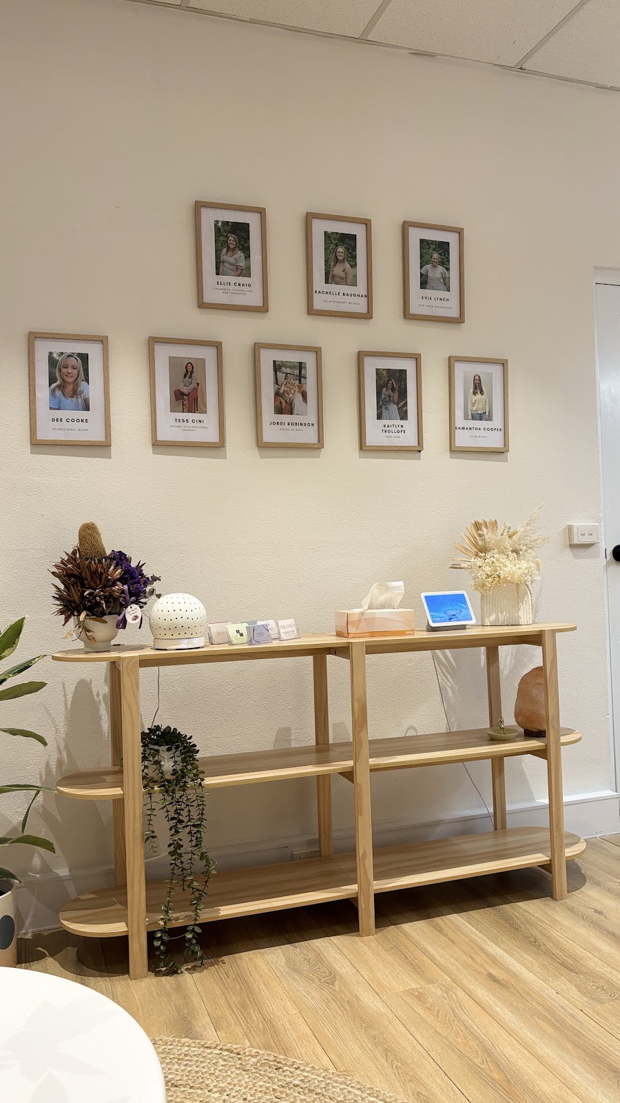 Holistic Health Hub | 1/26 Railway Ave, Ringwood East VIC 3135, Australia | Phone: 0435 517 177