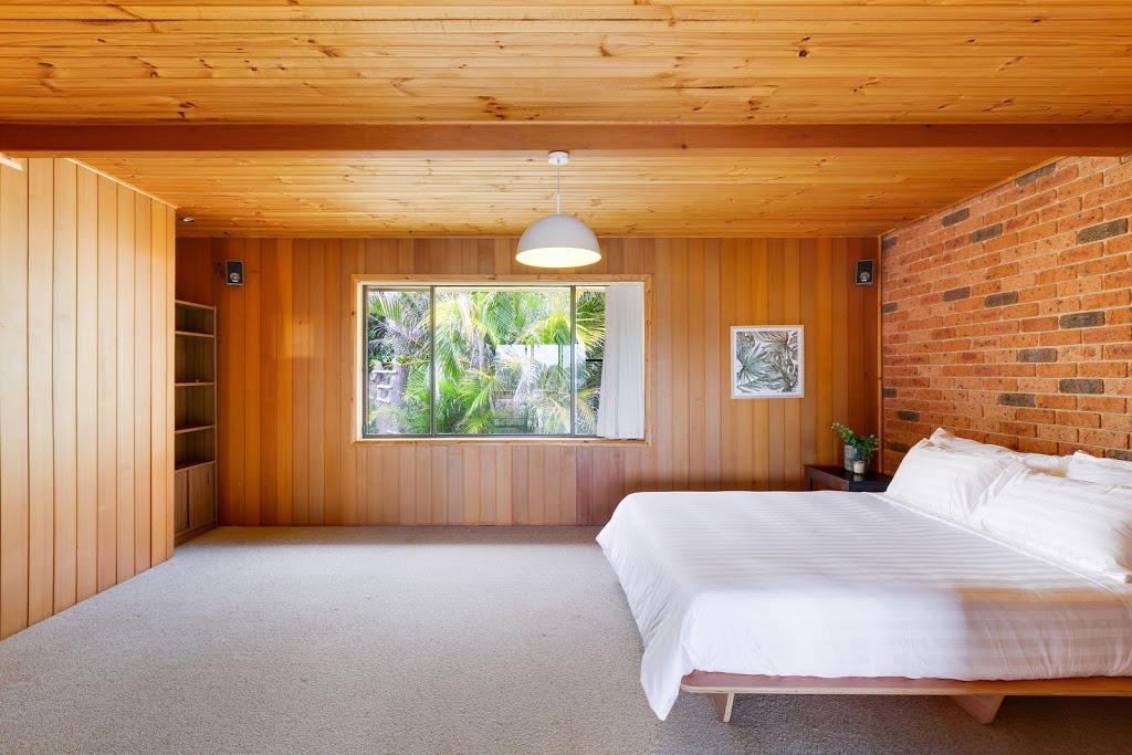 Beachside Retreat - Terrigal Holiday House | lodging | 24 Barrington Rd, Terrigal NSW 2260, Australia