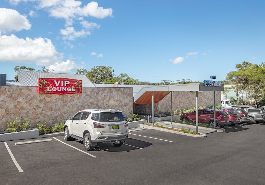 TAB | The Shaft Tavern, Elermore Vale Shopping Centre, 145 Croudace Rd, Elermore Vale NSW 2287, Australia | Phone: 13 18 02