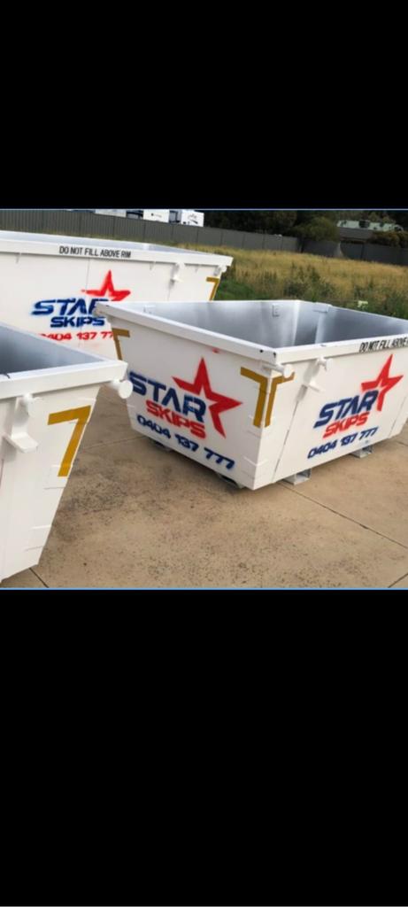 Star Skip | 36 Mombassa Dr, Wollert VIC 3750, Australia | Phone: 0433 966 795