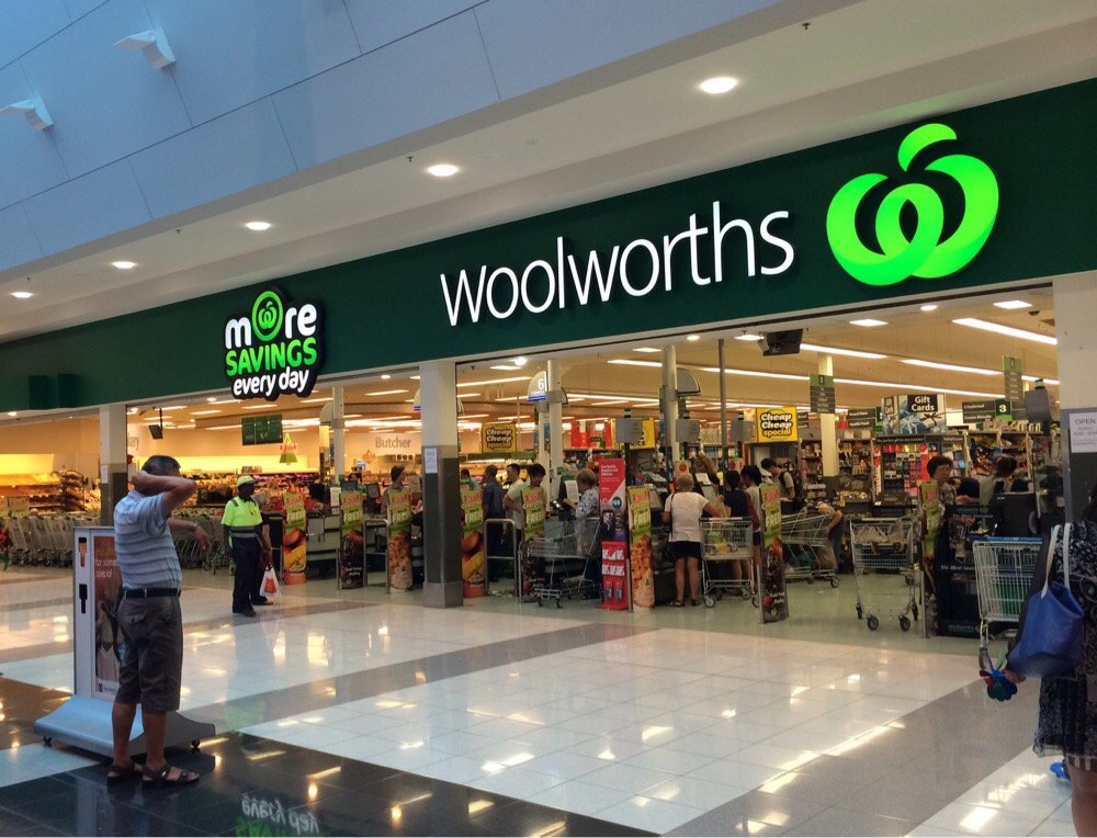 Woolworths (Willeri Dr) Opening Hours