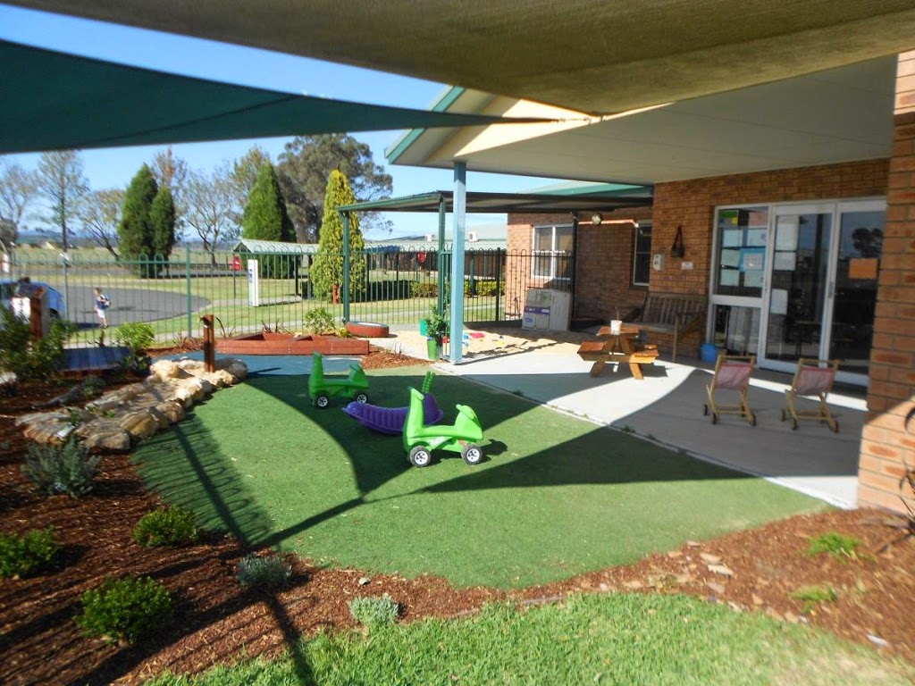 Rainbows Early Learning Centre | 23 Maitland Rd, Singleton NSW 2330, Australia | Phone: (02) 6571 2225