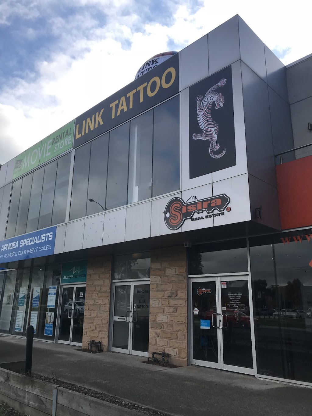 Link Tattoo | store | 314 McDonalds Rd, South Morang VIC 3752, Australia | 0421331980 OR +61 421 331 980