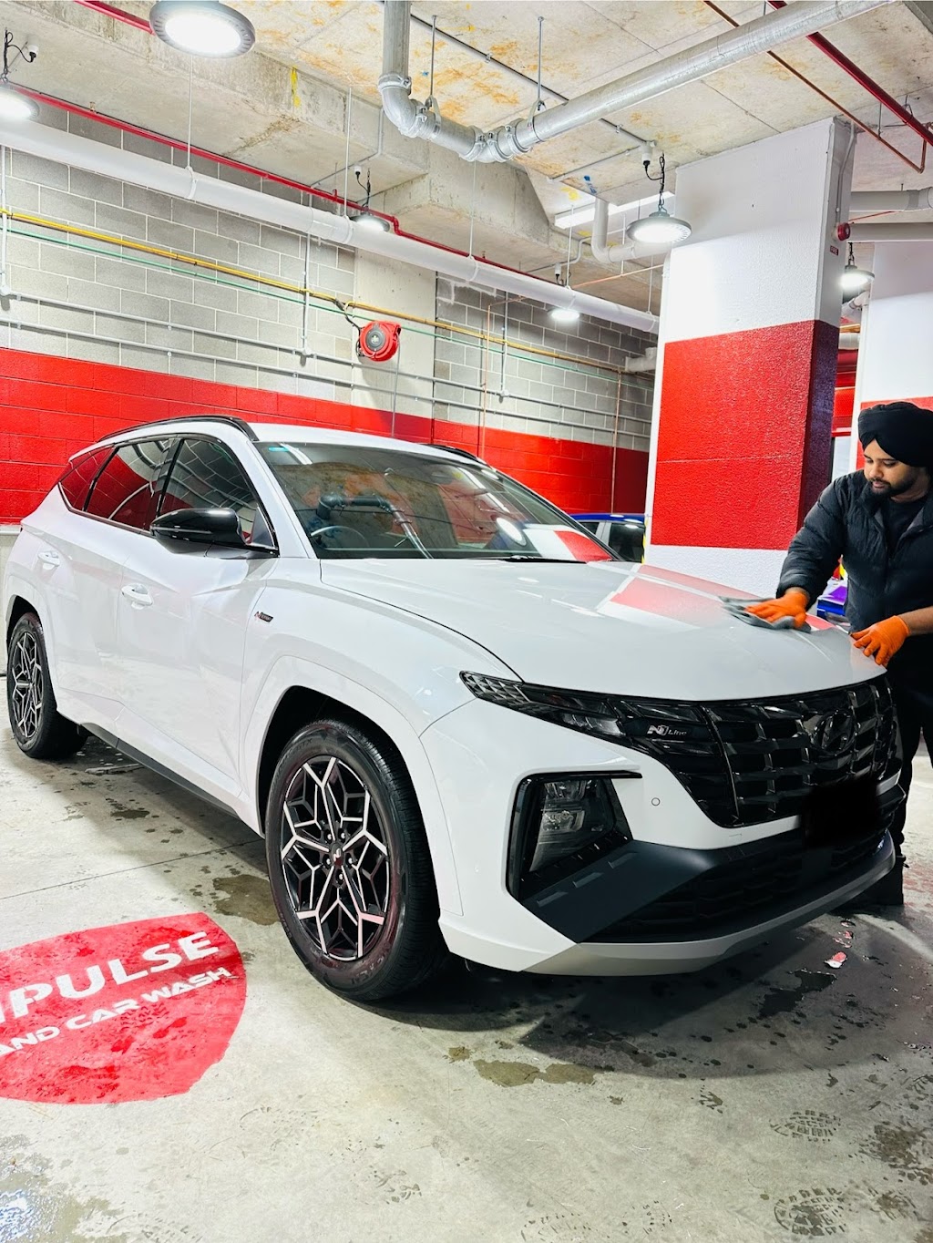 Impulse Hand Car Wash And Detailing Centre | 90-98 Glenmore Ridge Dr, Glenmore Park NSW 2745, Australia | Phone: 0422 977 233