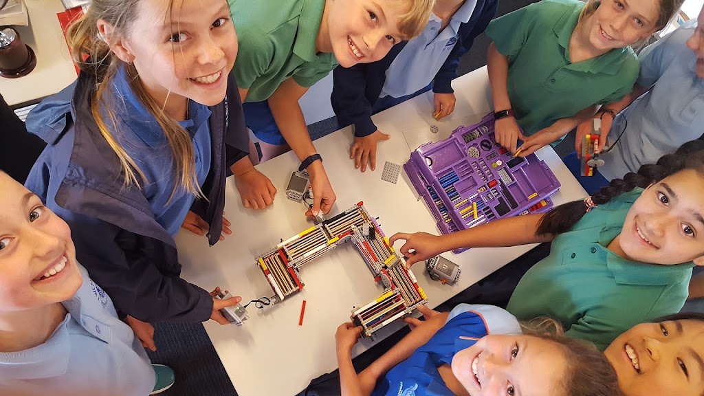 Young Engineers - Brisbane Outer North | 6A River Vista Cres, Murrumba Downs QLD 4503, Australia | Phone: 0452 034 220
