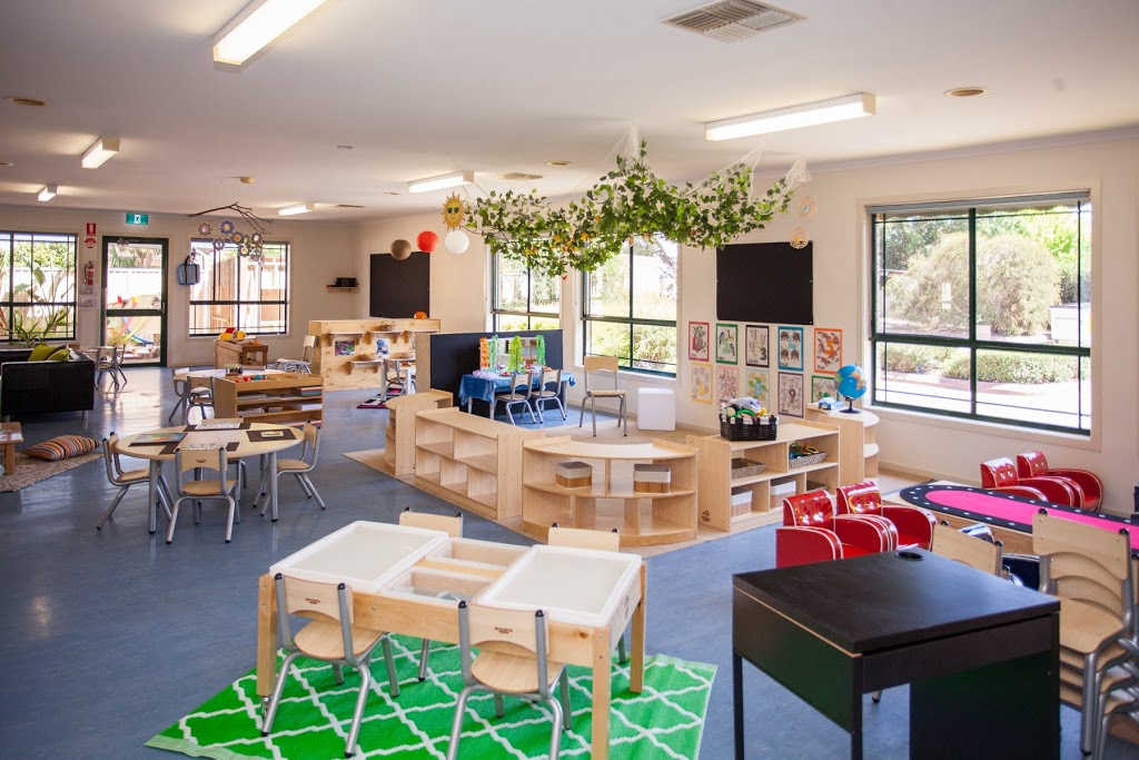 KingKids Early Learning Centre and Kindergarten Narre Warren | 159-167 Fleetwood Dr, Narre Warren VIC 3805, Australia | Phone: (03) 8790 5156