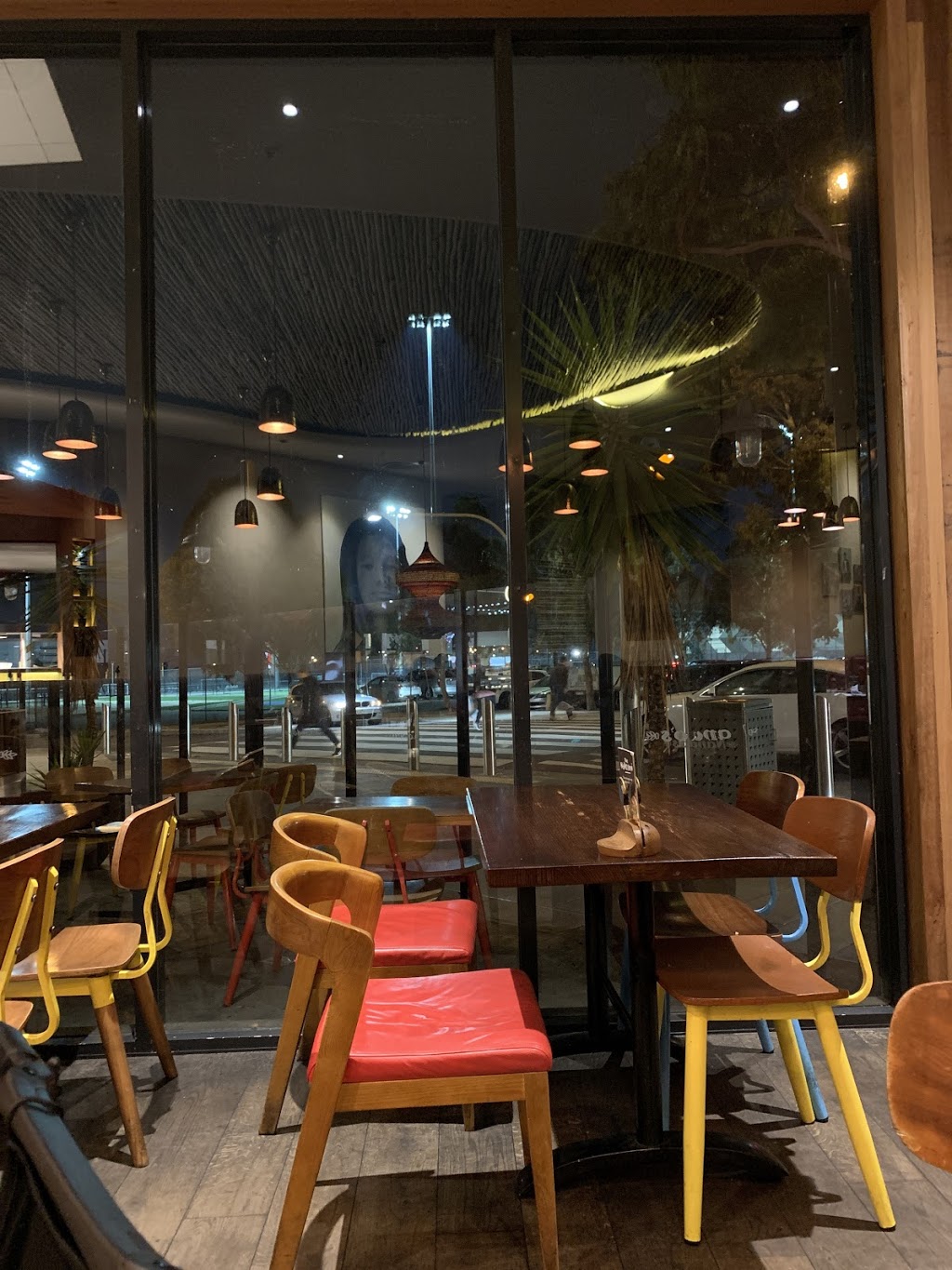 Nandos | restaurant | Maribyrnong VIC 3032, Australia
