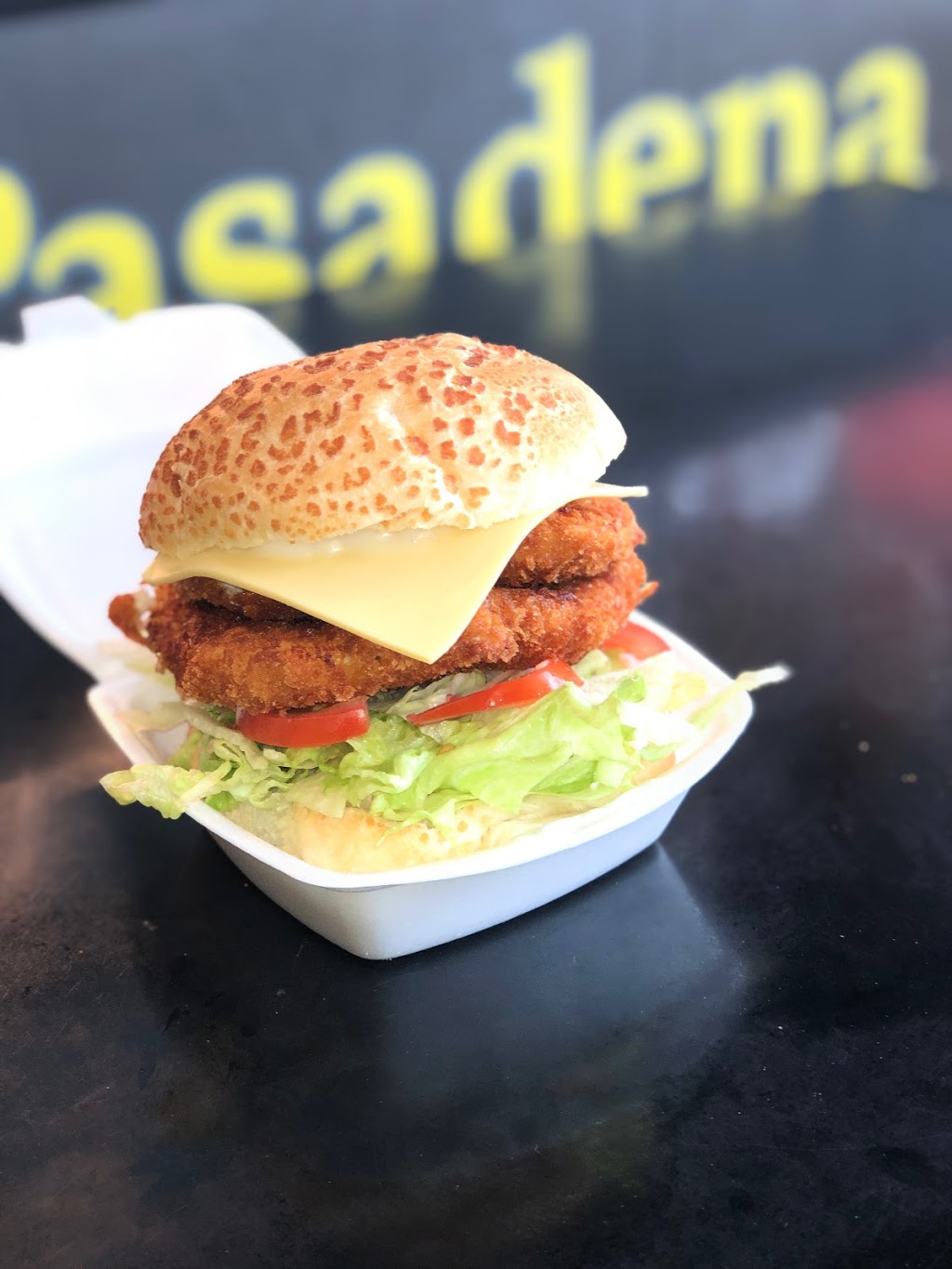 Pasadena Charcoal Chicken | T9/280 Berwick-Cranbourne Rd, Clyde VIC 3978, Australia | Phone: (03) 5998 0229