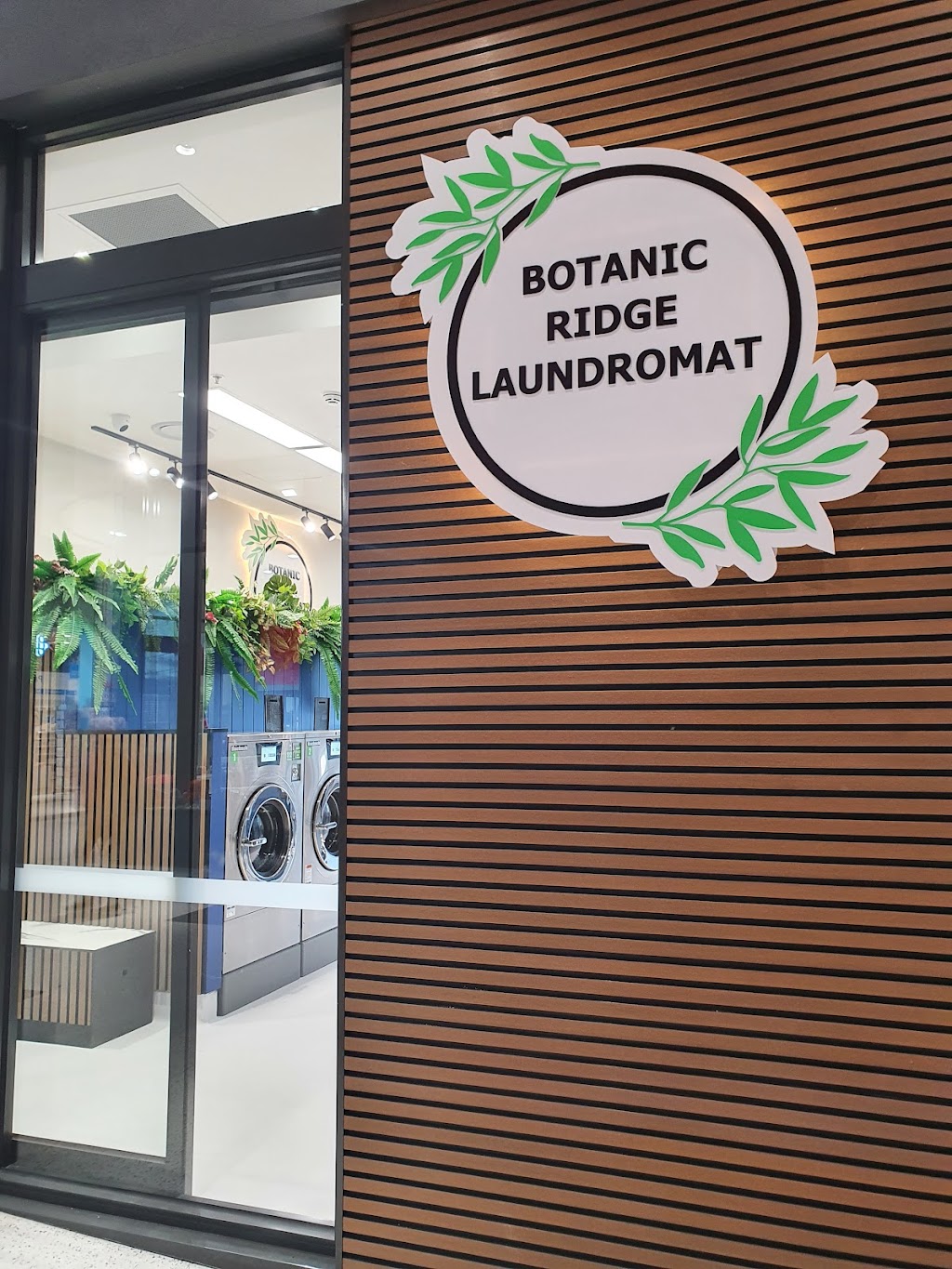 Botanic Ridge Laundromat | 3B/10 Hummingbird Dr, Botanic Ridge VIC 3977, Australia | Phone: 0451 352 224