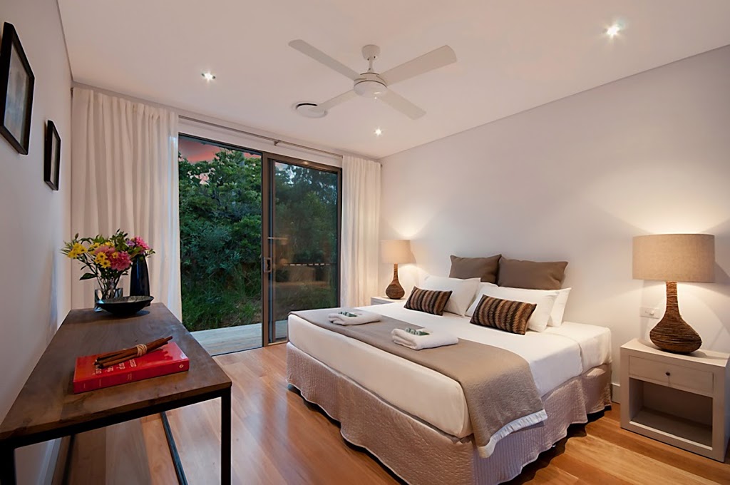 A PERFECT STAY Vantage Over Byron | 57 Ruskin St, Byron Bay NSW 2481, Australia | Phone: 1300 588 277