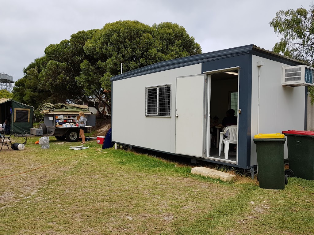 Lancelin Caravan Park | rv park | Hopkins St, Lancelin WA 6044, Australia | 0896551056 OR +61 8 9655 1056