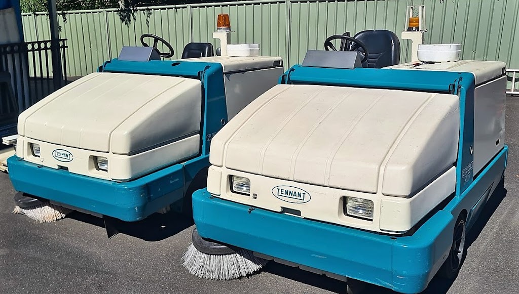 B & KTM Cleaning | 34 Premier Way, Bateau Bay NSW 2261, Australia | Phone: 0487 064 404