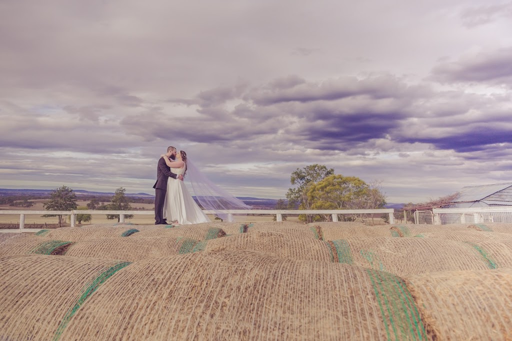 Camilla Victoria Photography | 15a Kensei St, Wyreema QLD 4352, Australia | Phone: 0404 884 684