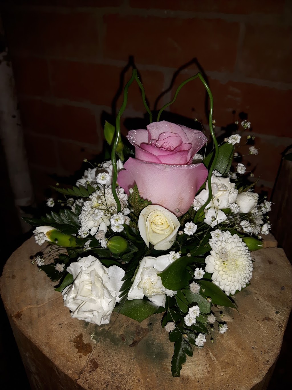 Bloomex Melbourne Flowers & Gift Hampers | 6 Ely Ct, Keilor East VIC 3033, Australia | Phone: (03) 8652 1133