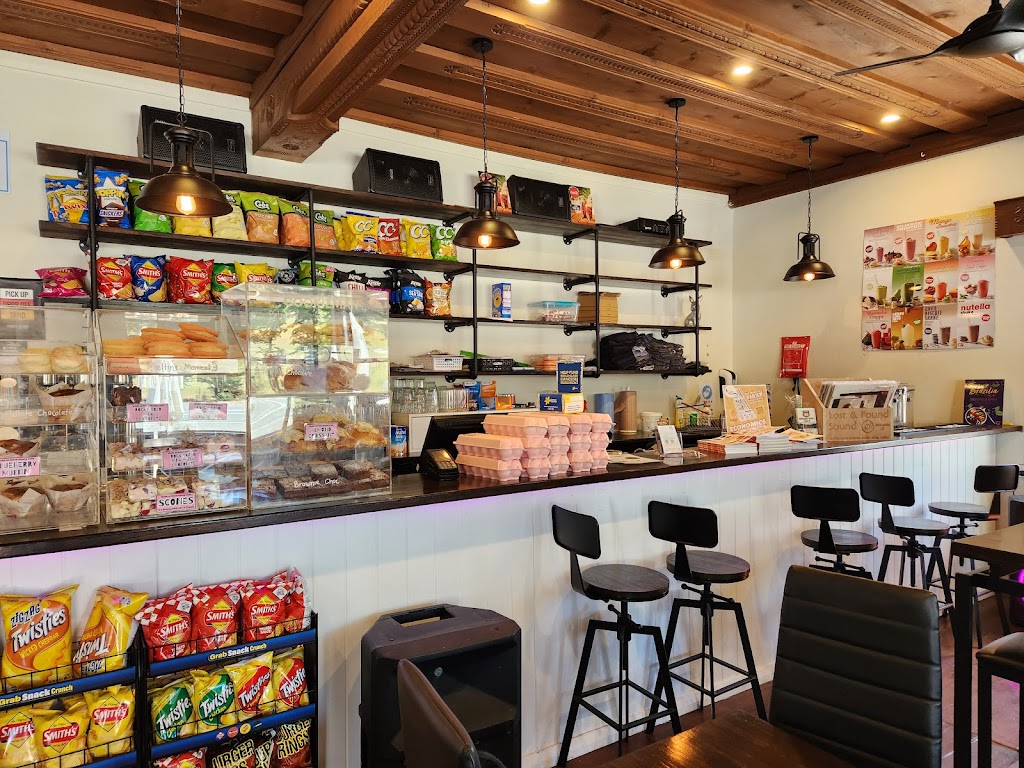 Snow Bunny Cafe | 17 Cooma St, Bredbo NSW 2626, Australia | Phone: 0490 663 949