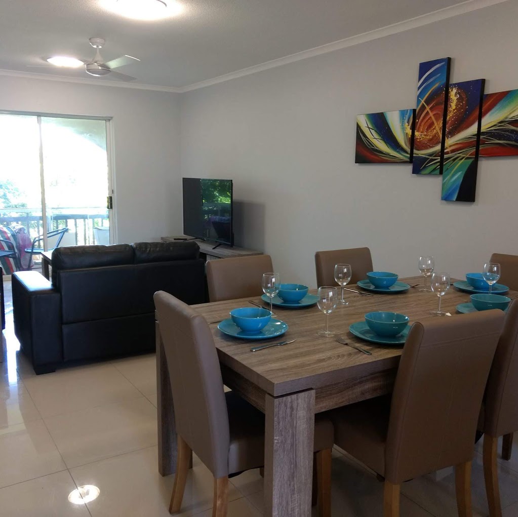 Oasis Private 2 Bed Apartment | lodging | 2 Landsborough Parade, Golden Beach QLD 4551, Australia