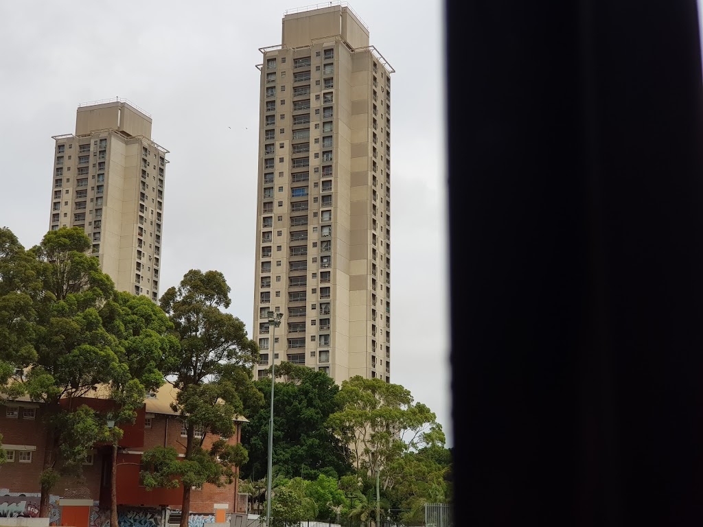 Redfern Public Housing | lodging | 55 Morehead St, Redfern NSW 2016, Australia