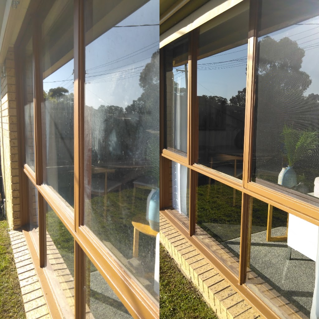 Flawless Window Cleaning | 17 Purton Rd, Pakenham VIC 3810, Australia | Phone: 0491 099 007