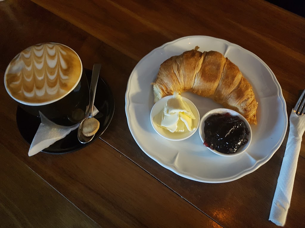 Shorties Espresso Bar | cafe | 7/3 Mandew St, Shailer Park QLD 4129, Australia | 0731331837 OR +61 7 3133 1837